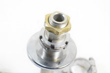 Load image into Gallery viewer, 2005 Suzuki GSX1300 R Hayabusa Lower Triple Tree Steering Yoke 51410-24F30 | Mototech271