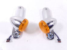 Load image into Gallery viewer, 2016 Harley Touring FLHXS Street Glide Sp Front Blinker & Mount 68000036 6800003