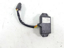 Load image into Gallery viewer, 2006 Harley Touring FLHTCU SE E-Glide Garage Door Opener Transmitter 91559-01