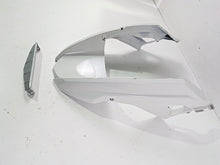 Load image into Gallery viewer, 2010 BMW R1200GS K25 Front Upper Fender Alpin White 46617705227 46617705228