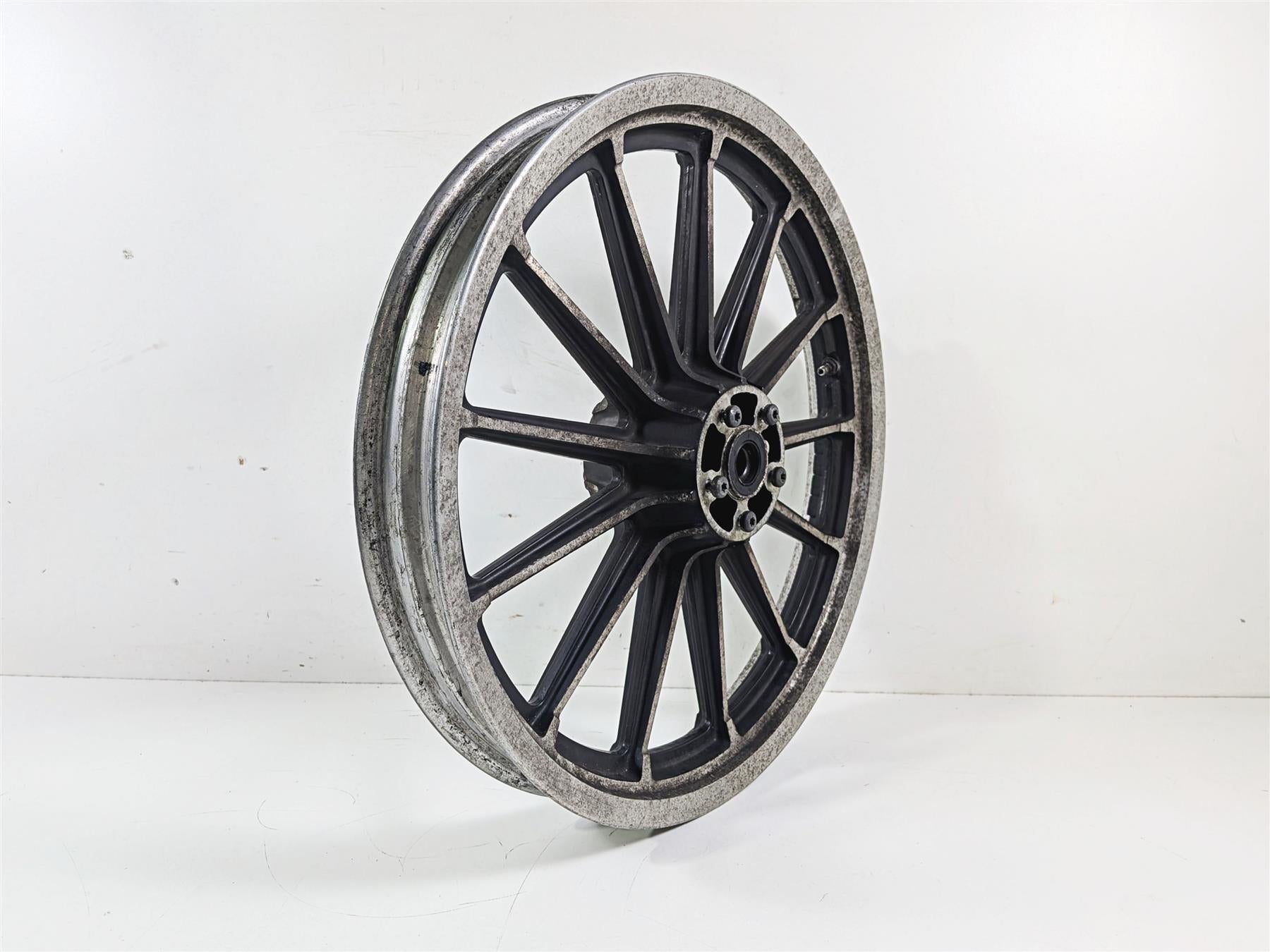 1998 Harley Dyna FXDL Low Rider 19x2.15 Front Wheel 13 Spoke Cast