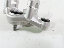 Load image into Gallery viewer, 2016 BMW R1200GS GSW K50 Upper Triple Tree Steering Clamp 31428555849 | Mototech271