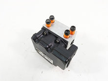 Load image into Gallery viewer, 2011 Harley Touring FLTRU Road Glide Abs Brake Pump Unit Module 40601-08A | Mototech271