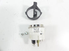 Load image into Gallery viewer, 2007 Harley Touring FLHTCU SE CVO Electra Glide Volt Meter Gauge 74552-04A | Mototech271