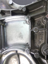 Load image into Gallery viewer, 2001 Harley Touring FLHRCI Road King Outer Primary Drive Clutch Cover 60672-98