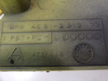 Load image into Gallery viewer, 1995 BMW R1100RS 259S Complete Front Fender 46612313165