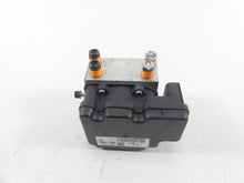 Load image into Gallery viewer, 2011 Harley Touring FLTRU Road Glide Abs Brake Pump Unit Module 40601-08A | Mototech271
