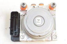 Load image into Gallery viewer, 2018 BMW S1000 XR K49 Abs Brake Pump Module 34518566956