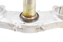 Load image into Gallery viewer, 2007 Kawasaki ZX6R Ninja Lower Triple Tree Steering Clamp 44037-0074 | Mototech271