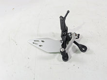 Load image into Gallery viewer, 2020 Kawasaki ZX6R Ninja Left Footpeg Foot Peg Shifter Lever 35063-0160-18R | Mototech271