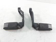Load image into Gallery viewer, 1999 BMW R1100 GS 259E Passenger Footpeg Foot Peg Set 46712314761 46712314762