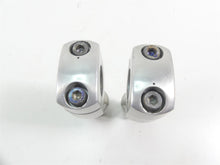 Load image into Gallery viewer, 2009 Honda VTX1300 Touring Handlebar Holder Risers Set 53231-MEA-670