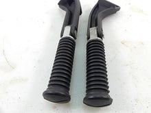 Load image into Gallery viewer, 2017 Harley Dyna FXDB Street Bob Rear Passenger Foot Peg Set 49224-06A 49230-06