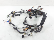 Load image into Gallery viewer, 2005 Harley Touring CVO FLHTCSE Electra Glide Front Wire Harness -Read 70232-04 | Mototech271