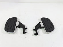 Load image into Gallery viewer, 2008 Yamaha XVZ1300 Royal Star Rear Passenger Floorboard Set 4XY-27440-00-00