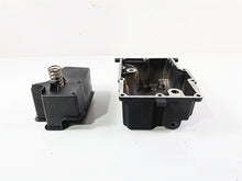 Load image into Gallery viewer, 2007 Harley Dyna FXDB Street Bob Transmission Oil Pan & Baffle Set 26071-02