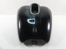 Load image into Gallery viewer, 2005 Harley Touring CVO FLHTCSE Electra Glide Fuel Gas Petrol Tank 61382-05