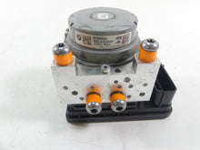 Load image into Gallery viewer, 2018 BMW S1000RR K46 Abs Brake Pump Pressure Module 34518566955 | Mototech271