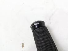 Load image into Gallery viewer, 2016 Harley Touring FLTRX Road Glide Get-A-Grip Magnum Hand Grip Set 56100036