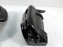Load image into Gallery viewer, 2006 Harley Touring FLHTCUI Electra Glide Lower Leg Fairing Cover Set 58817-05A | Mototech271