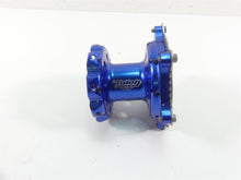 Load image into Gallery viewer, 2017 Husqvarna 701 Enduro Front Dubya Talon Wheel Hub Blue 250910 | Mototech271