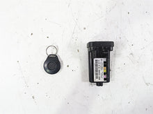 Load image into Gallery viewer, 2003 Harley Touring FLHTCUI 100TH E-Glide Tssm Security Module & Fob 68922-00B