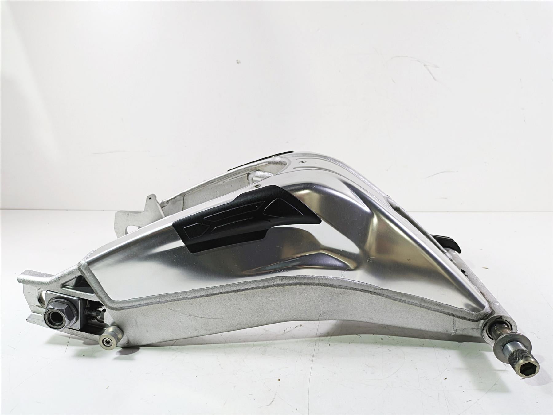 2016 BMW S1000RR K46 Rear Swing Arm Swingarm 29mm Rear Axle