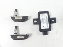 Load image into Gallery viewer, 2016 BMW R1200GS K50 Rdc Sensor & Tire Pressure Sensor Set 65758546222 | Mototech271
