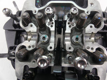 Load image into Gallery viewer, 2017 Triumph Thruxton 1200R Cylinderhead Cylinder Head Camshaft Set 3K T1156014 | Mototech271