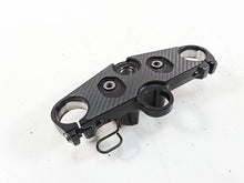 Load image into Gallery viewer, 2002 Yamaha FZ1 FZS1000 Fazer Upper Triple Tree Steering Clamp 5LV-W2341-00-00 | Mototech271