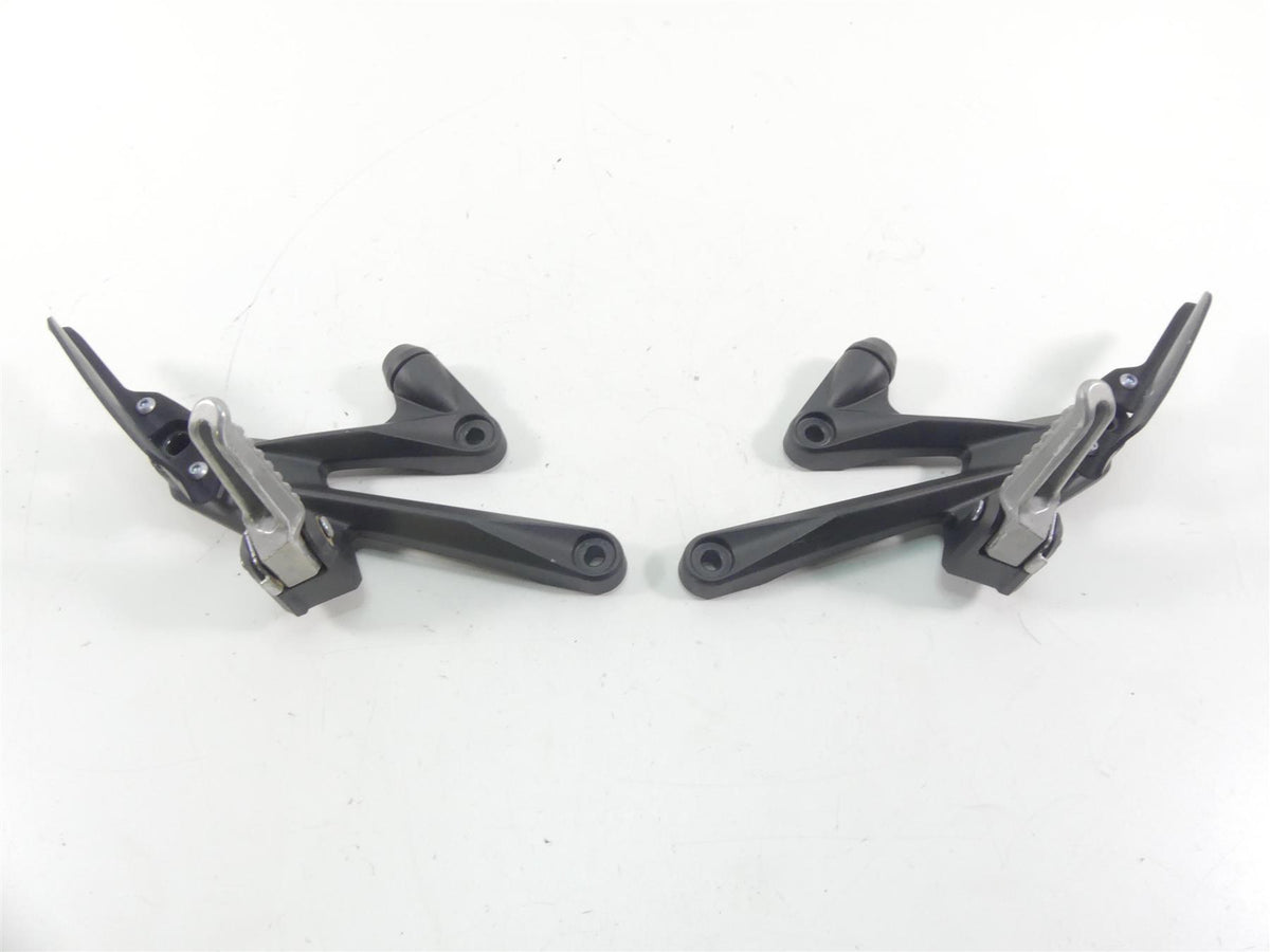 セール特価 Ninja ZX14R ZX1400 Kawasaki 2021 Rear Set Footpeg Passenger 水草育成