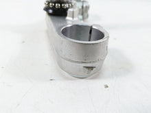 Load image into Gallery viewer, 2002 Yamaha FZ1 FZS1000 Fazer Lower Triple Tree Steering Clamp 5LV-23340-00-00 | Mototech271