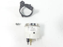 Load image into Gallery viewer, 2007 Harley Touring FLHTCU SE CVO Electra Glide Oil Pressure Gauge 74553-04A