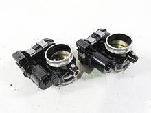 Load image into Gallery viewer, 2014 BMW R1200 RT RTW K52 Throttle Body Bodies Set 13548564959