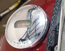 Load image into Gallery viewer, 2000 Harley Dyna FXDL Low Rider Fuel Gas Petrol Level Sending Unit 75062-90A | Mototech271