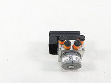 Load image into Gallery viewer, 2021 Aprilia RS660 Abs Brake Pump Pressure Module Unit 2D000540
