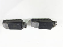 Load image into Gallery viewer, 2006 BMW R1200GS K255 Adv Rear Passenger Footpeg Foot Peg Set - Read 46717664225