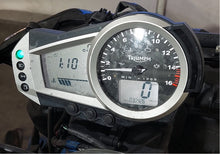 Load image into Gallery viewer, 2006 Triumph Daytona 675 Gauges Speedometer Instrument Cluster 30K T2501501 | Mototech271