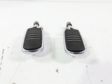 Load image into Gallery viewer, 1992 Harley FLSTC Softail Heritage Rear Passenger Foot Peg Footpeg Set 50900-72