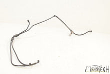 Load image into Gallery viewer, 2017 Moto Guzzi 750 V7 III Special Rear ABS Brake Line SET 2B003325 & 2B003327