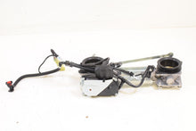 Load image into Gallery viewer, 2017 Ducati Supersport 939 Throttle Body Fuel Injector SET 236MILES 28240932A | Mototech271