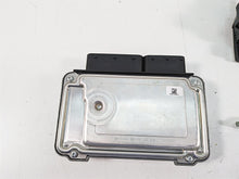 Load image into Gallery viewer, 2016 BMW R1200R K53 Cdi Handsfree Keyless Ignition Switch Lock Set 8552934 | Mototech271