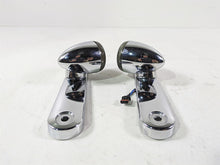 Load image into Gallery viewer, 2020 Harley Touring FLHT Electra Glide Front Led Blinker & Mount Set 68000036 | Mototech271