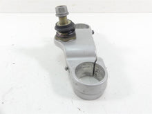 Load image into Gallery viewer, 2003 BMW R1150 GS R21 Lower Triple Tree Steering Clamp - Read 31422335778 | Mototech271