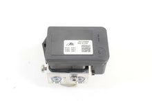 Load image into Gallery viewer, 2018 Triumph Street Triple RS 765 ABS Brake Module Pump ATE T2025961 | Mototech271