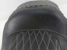 Load image into Gallery viewer, 2020 Indian Roadmaster Nice Heated Duo Rider Passenger Seat Saddle 2687597 | Mototech271