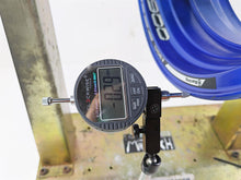 Load image into Gallery viewer, 2020 Kawasaki Z900 ZR900 Nice Straight 17x5.5 Rear Wheel Rim Blue 41073-0713-60J