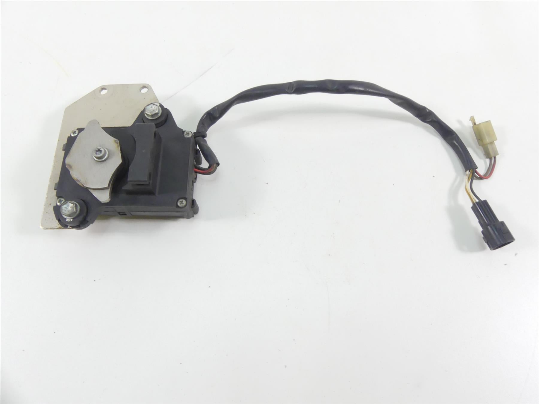 2007 Suzuki M109R VZR1800 Boulevard Denso Exhaust Valve Servo