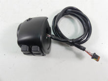 Load image into Gallery viewer, 2020 Harley Sportster XL1200 NS Iron Left Hand Blinker Control Switch 71500292 | Mototech271