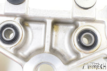 Load image into Gallery viewer, 2001 Suzuki VZ800 Marauder Upper Triple Tree 51311-48E00